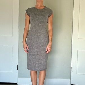 Comfy, gray cotton sleeveless dress with cut out in back #professional